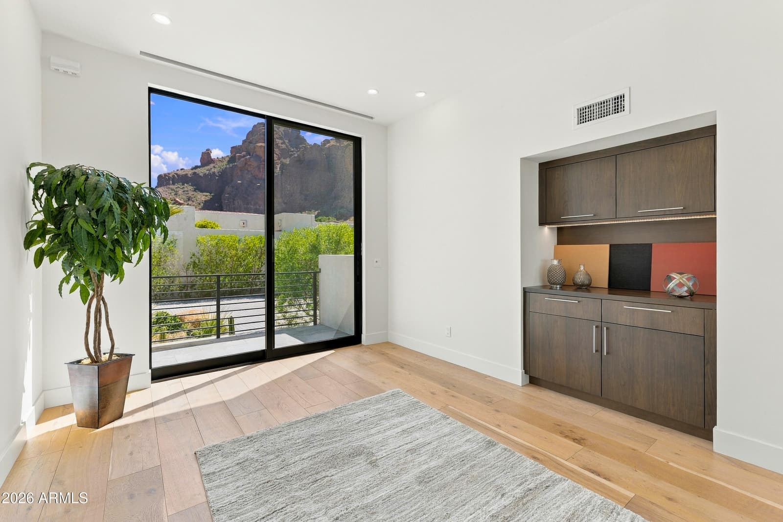 5724 N Echo Canyon Drive, Phoenix, AZ 85018 — photo 75 of 127