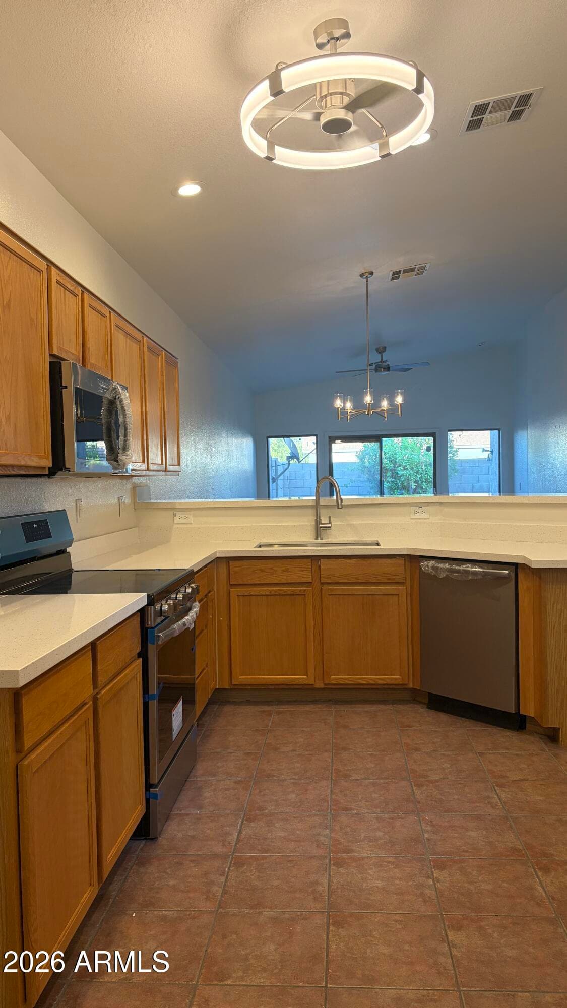 13 S Laveen Place, Chandler, AZ 85226 — photo 13 of 41