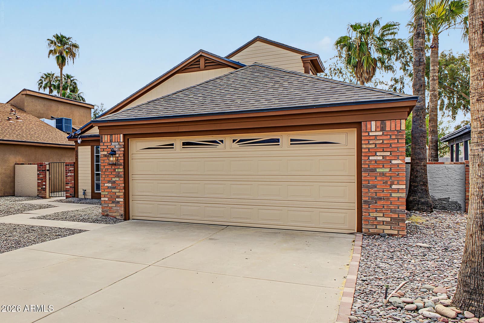 851 E Rockwell Drive, Chandler, AZ 85225 — photo 5 of 54