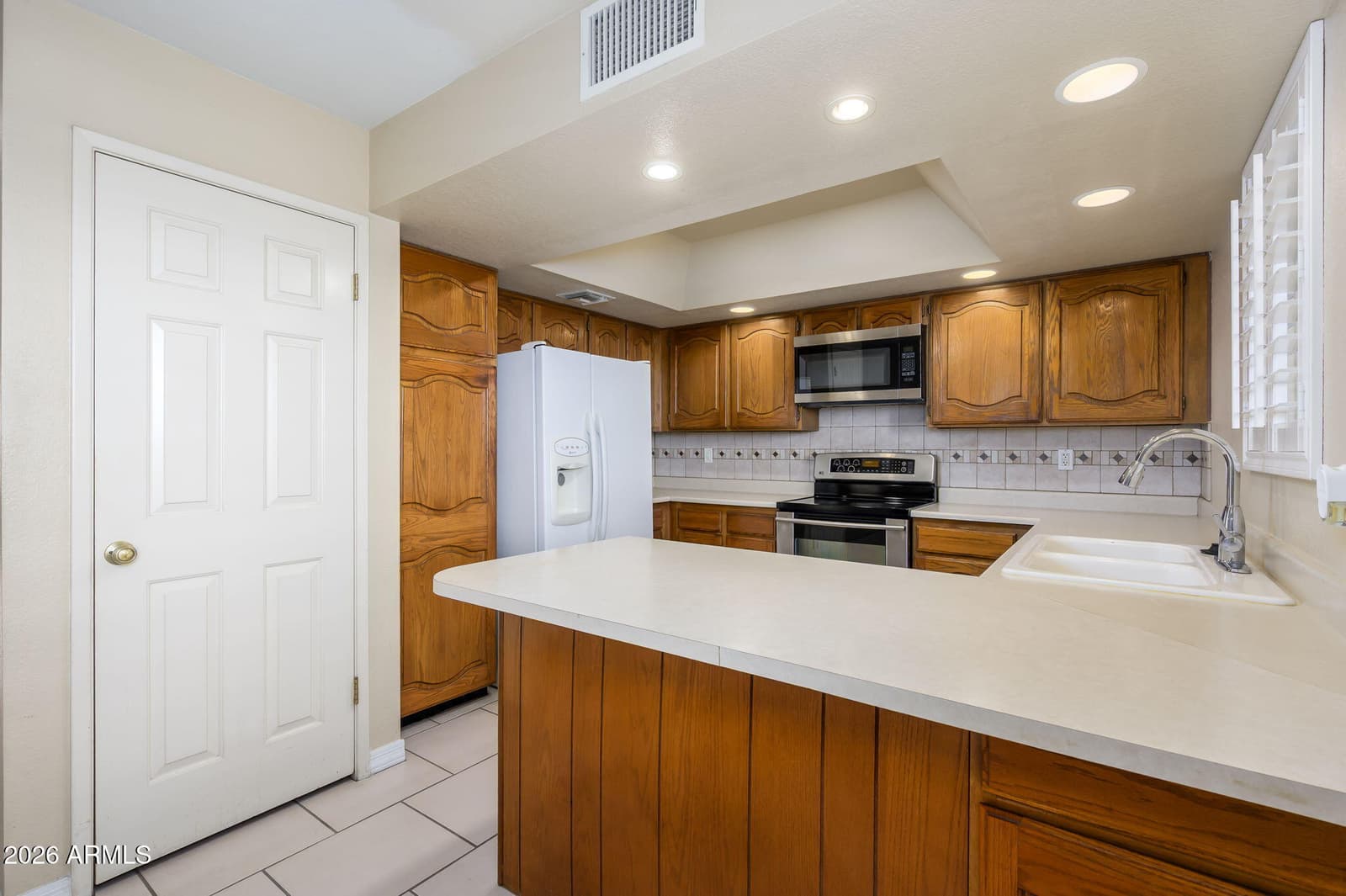 12222 N Paradise Village Parkway S 446, Phoenix, AZ 85032 — photo 9 of 36