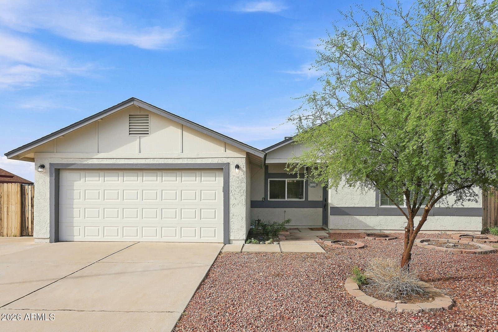 6325 W Hearn Road, Glendale, AZ 85306 — photo 1 of 21