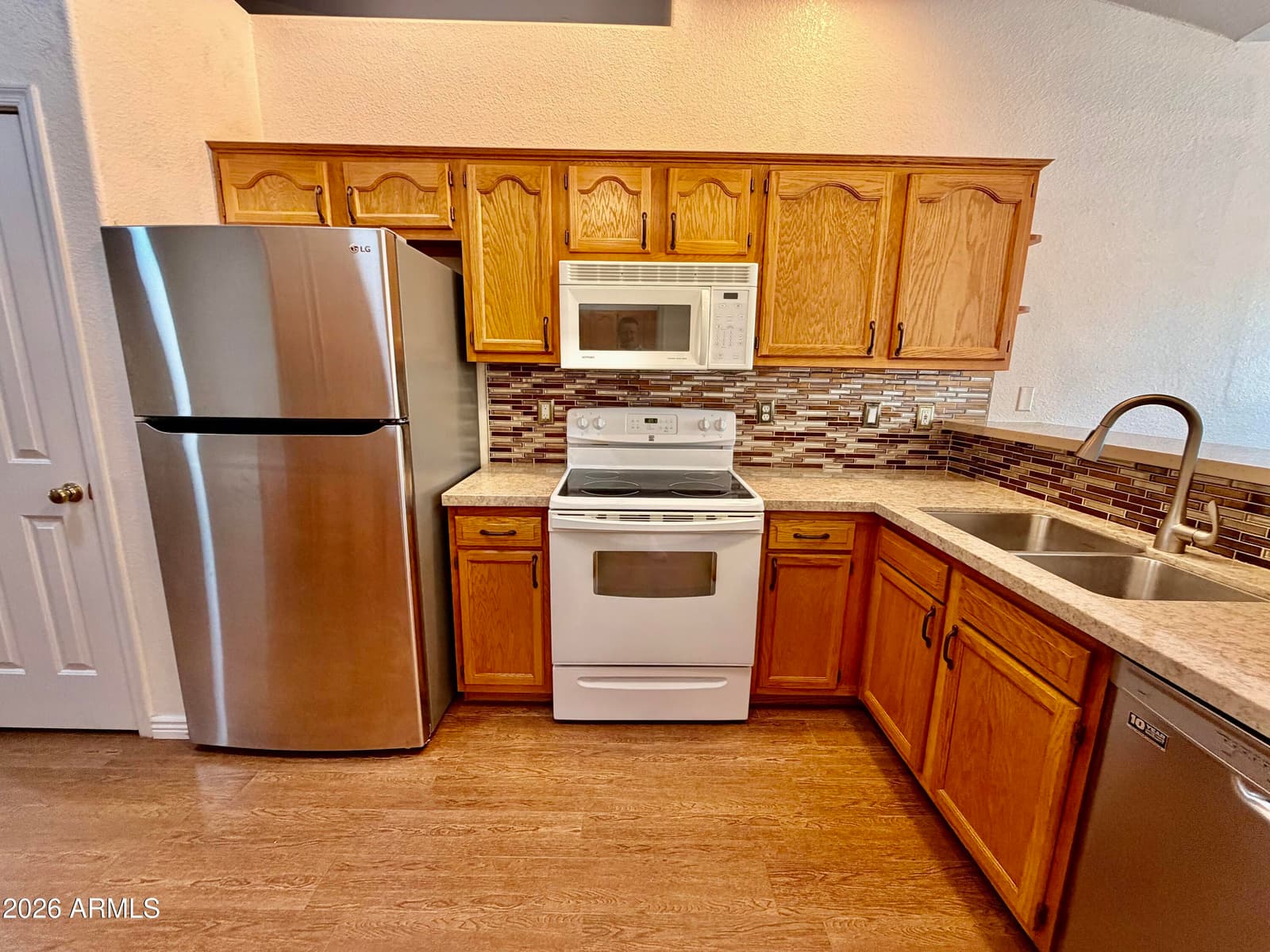 9490 W Wenden Drive, Arizona City, AZ 85123 — photo 5 of 28