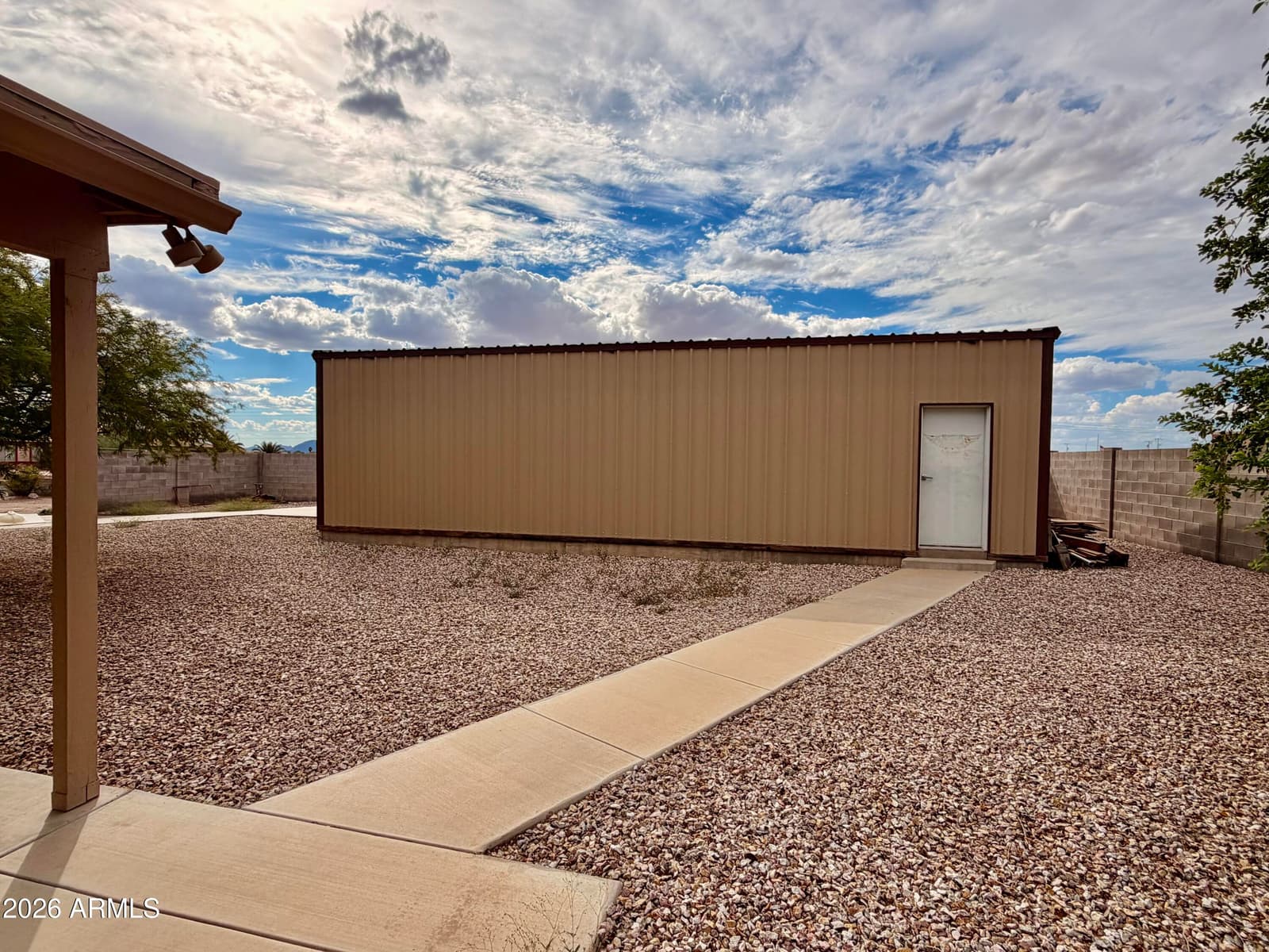 9490 W Wenden Drive, Arizona City, AZ 85123 — photo 3 of 28