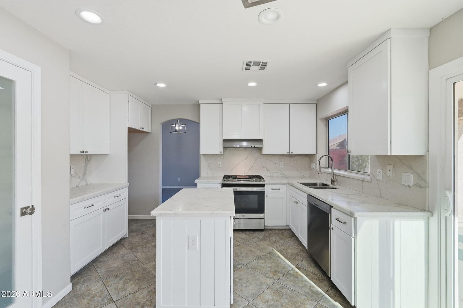 5335 W Kerry Lane, Glendale, AZ 85308 — photo 15 of 65