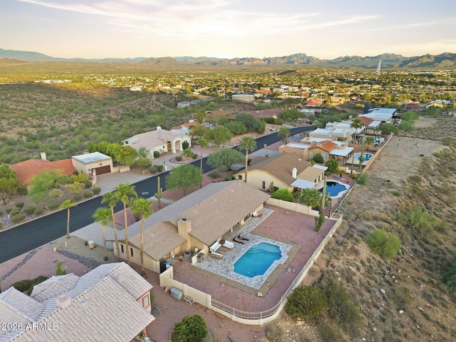 15452 N Blackbird Drive, Fountain Hills, AZ 85268 — photo 10 of 40