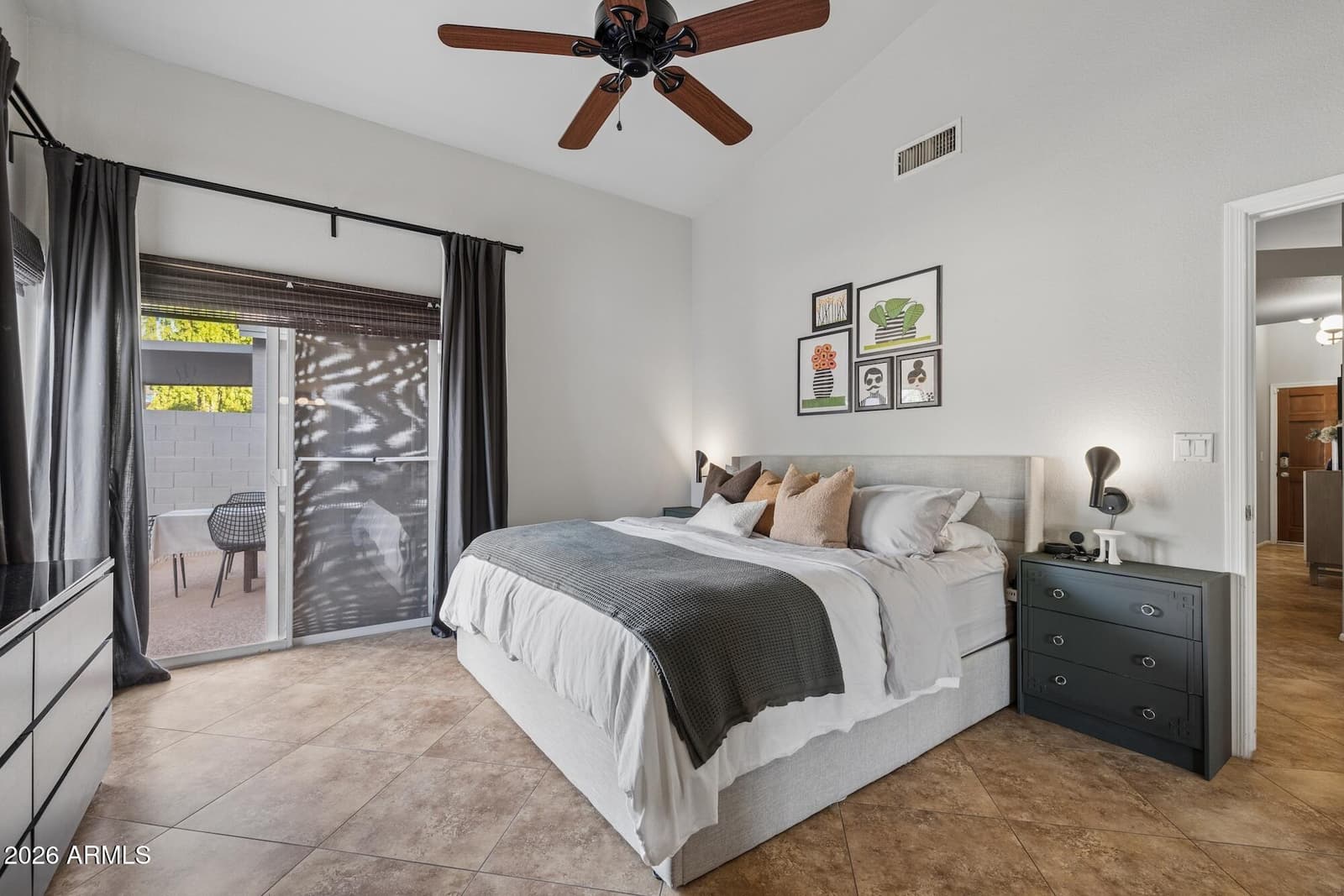 4056 E Mountain Vista Drive, Phoenix, AZ 85048 — photo 15 of 43