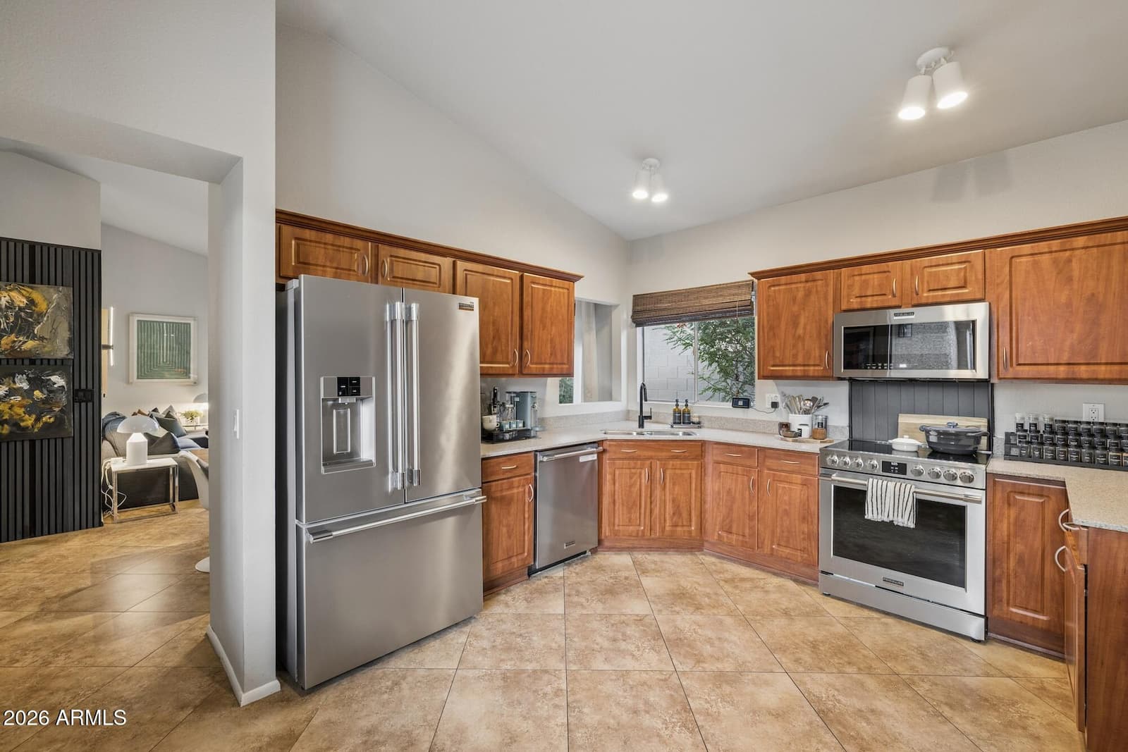 4056 E Mountain Vista Drive, Phoenix, AZ 85048 — photo 23 of 43