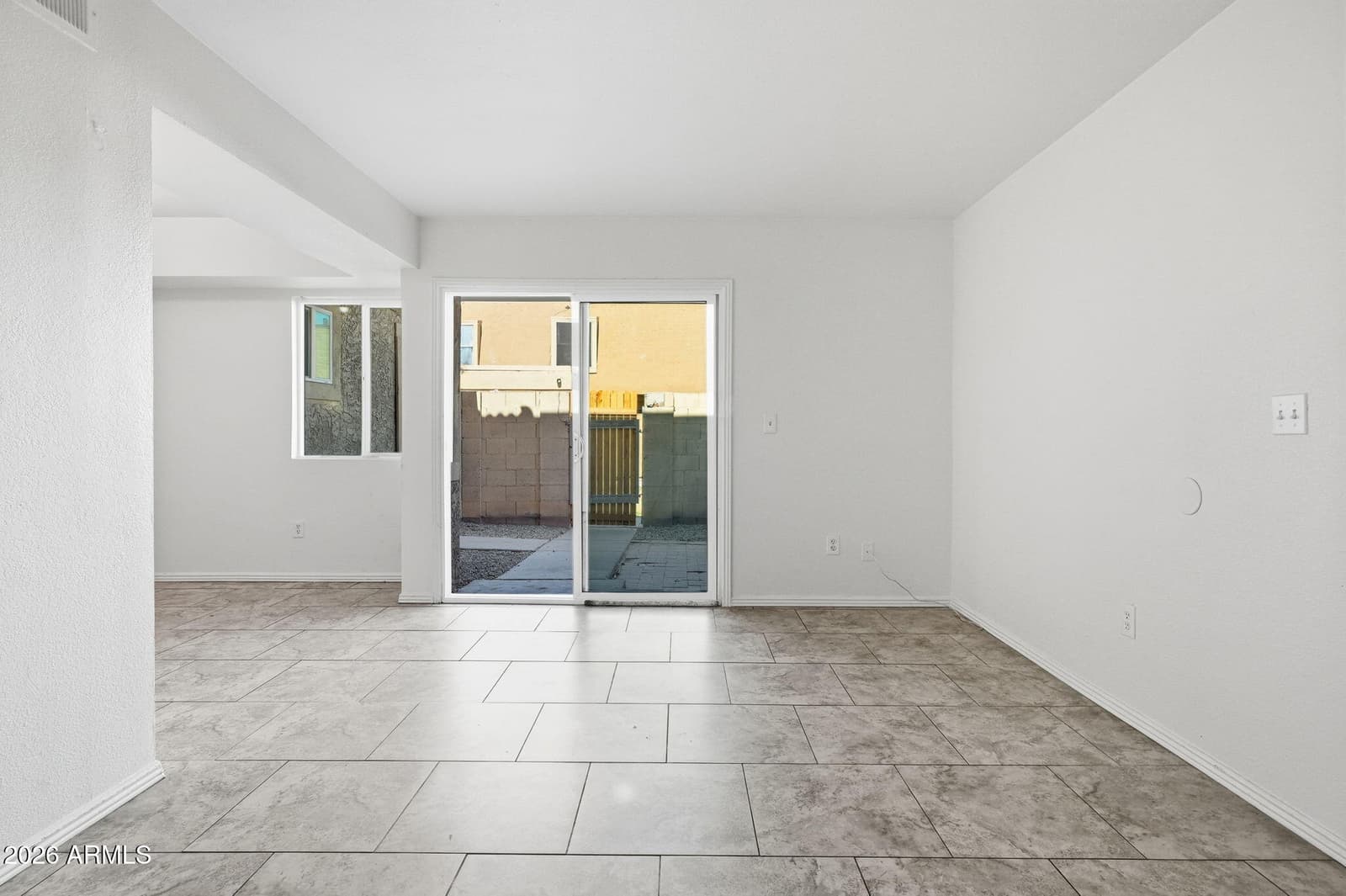 4014 S 44th Way, Phoenix, AZ 85040 — photo 13 of 40