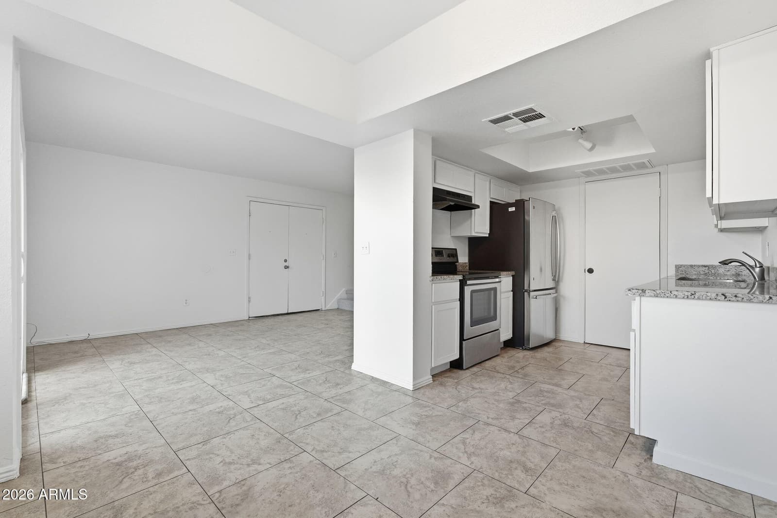 4014 S 44th Way, Phoenix, AZ 85040 — photo 19 of 40