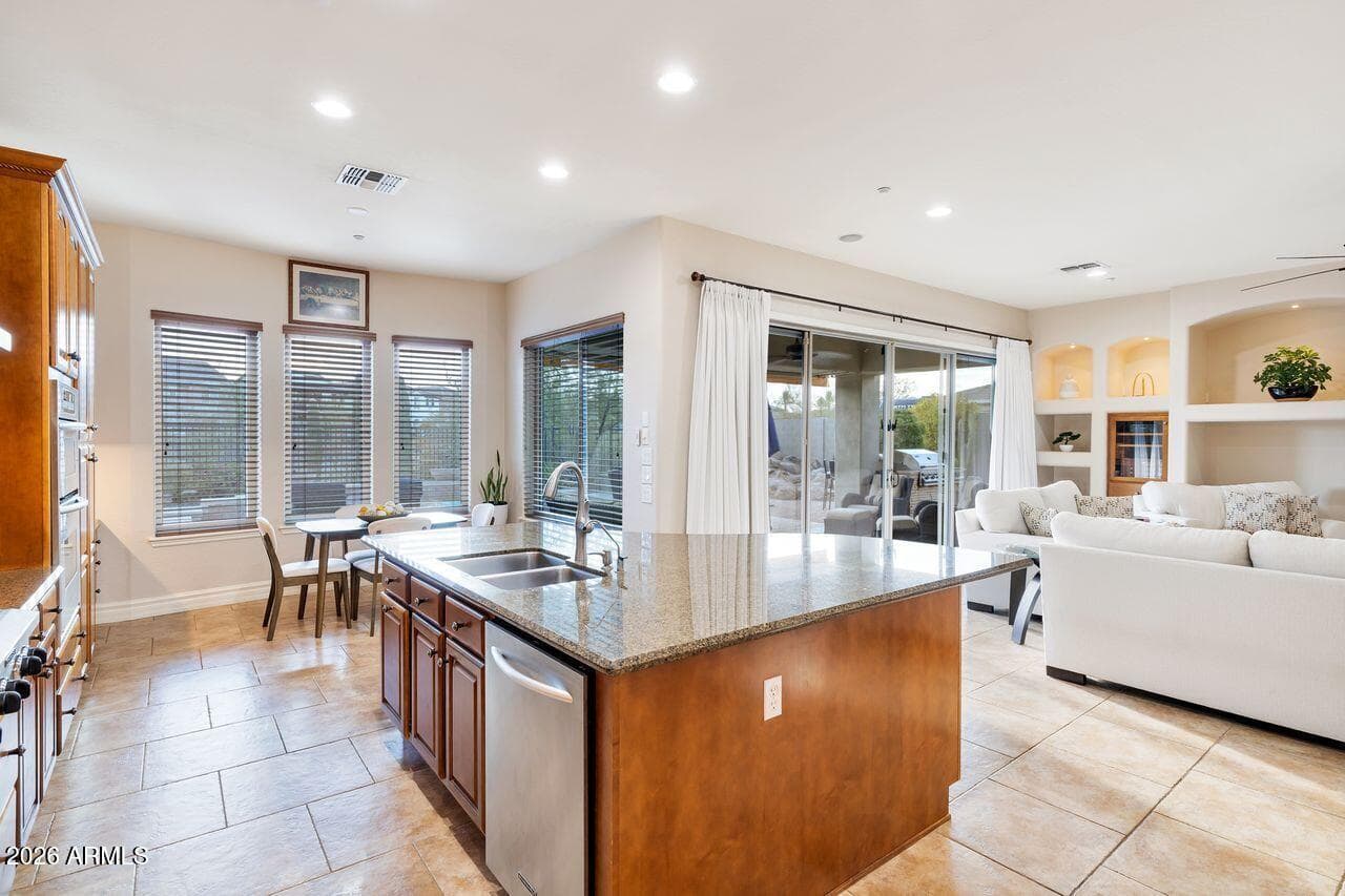 29252 N 122nd Drive, Peoria, AZ 85383 — photo 9 of 53
