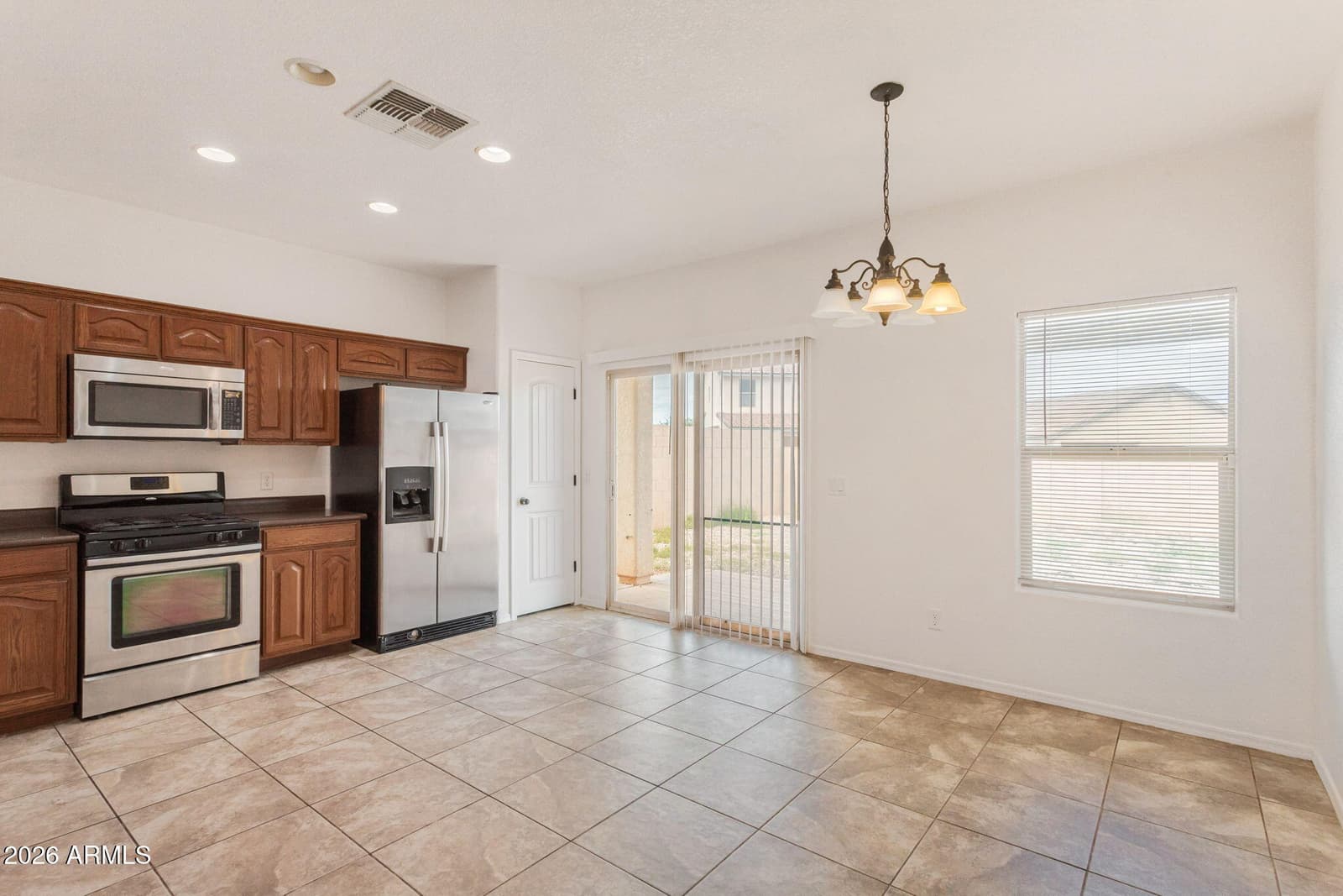4563 Leisure Lane, Sierra Vista, AZ 85650 — photo 10 of 28