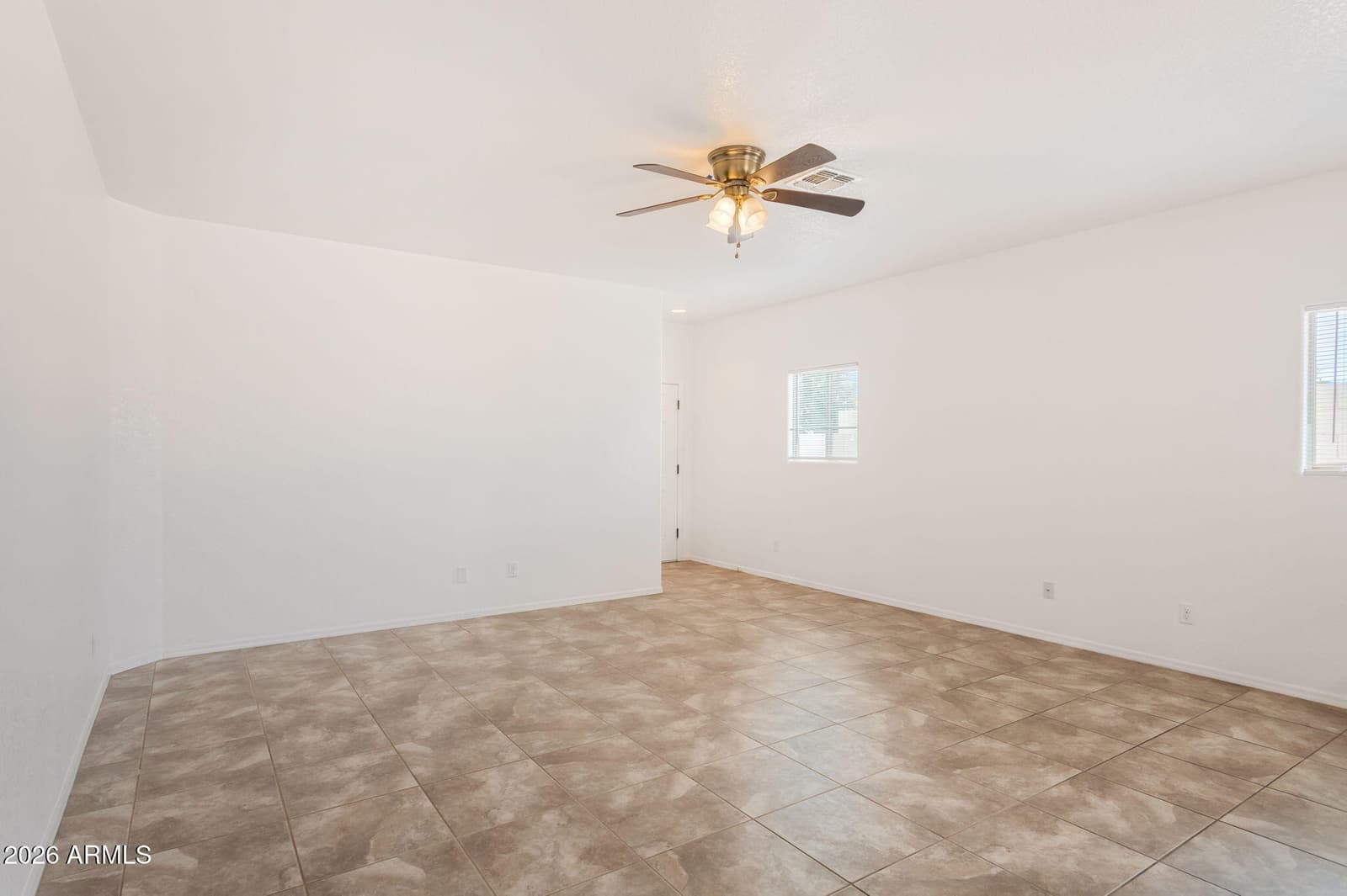 4563 Leisure Lane, Sierra Vista, AZ 85650 — photo 5 of 28