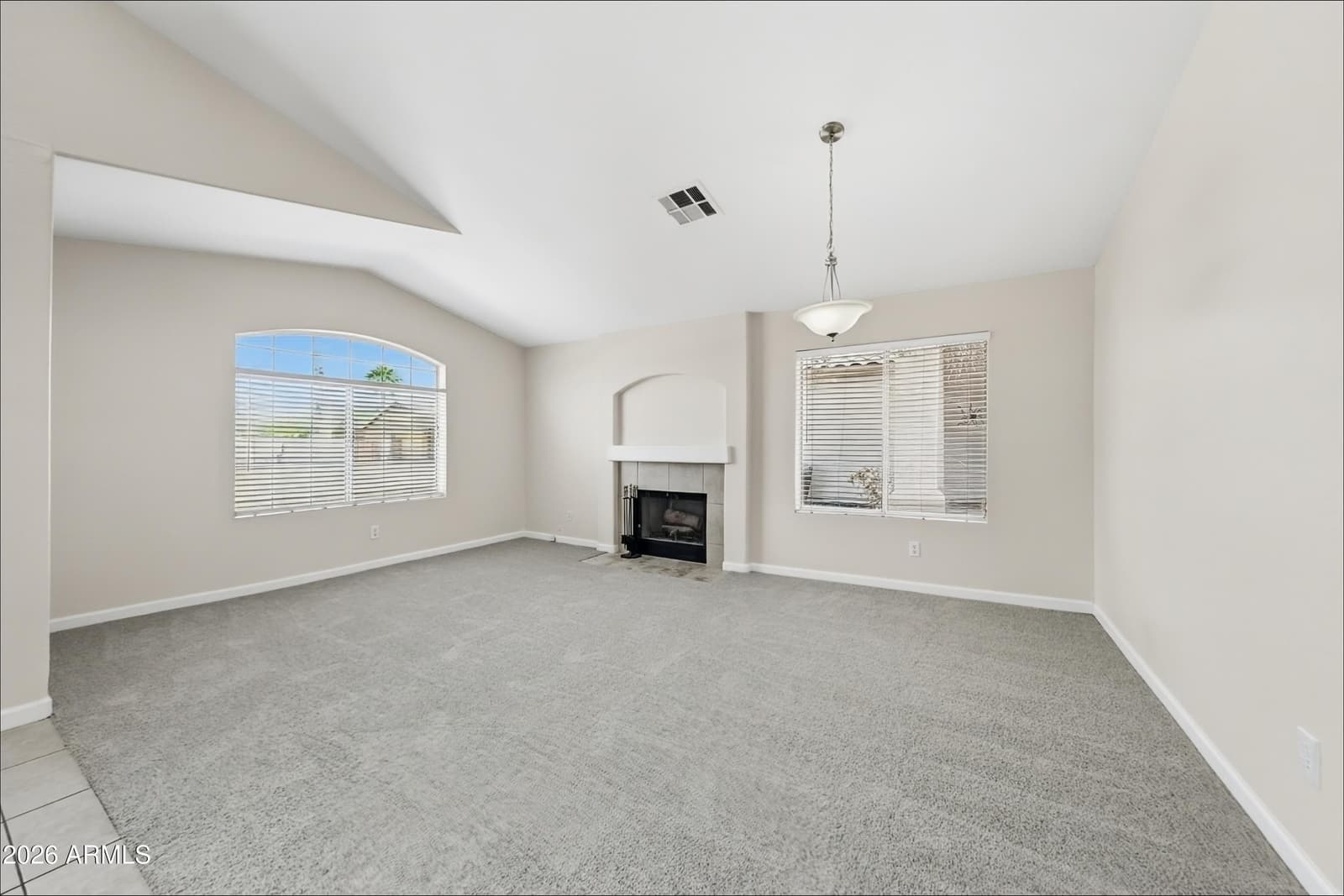 627 E Shannon Street, Chandler, AZ 85225 — photo 2 of 17