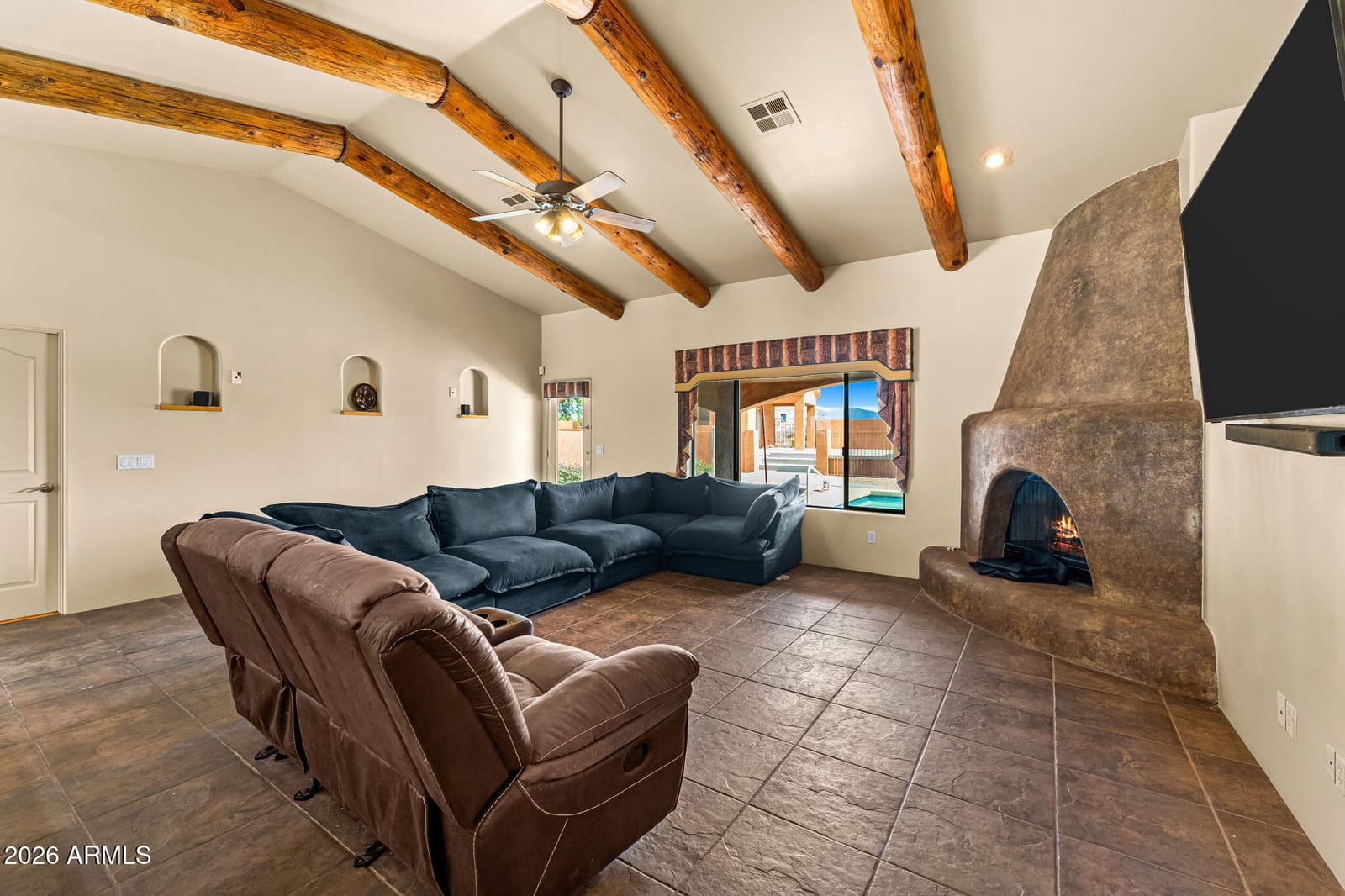 35425 S Antelope Creek Road, Wickenburg, AZ 85390 — photo 13 of 46