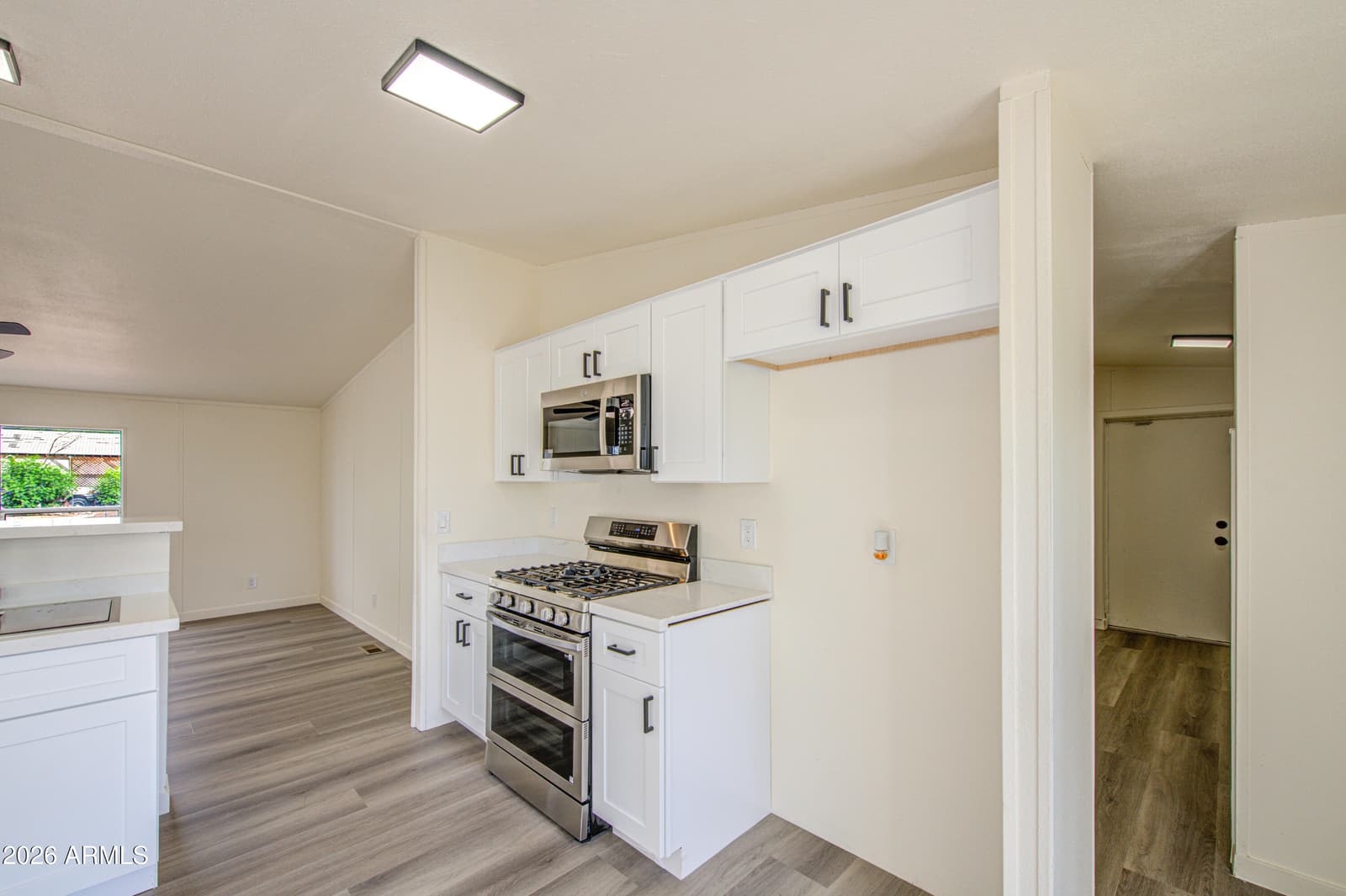8105 E 4th Avenue, Mesa, AZ 85208 — photo 15 of 39