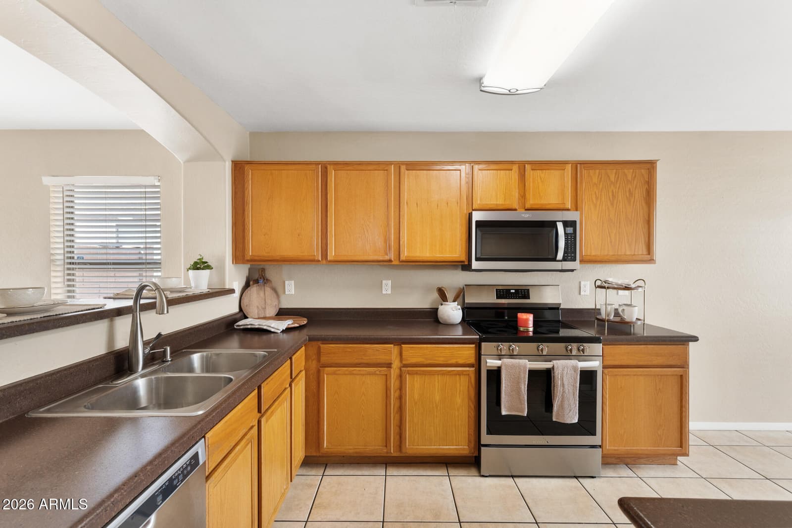 5808 S 32nd Avenue, Phoenix, AZ 85041 — photo 2 of 45