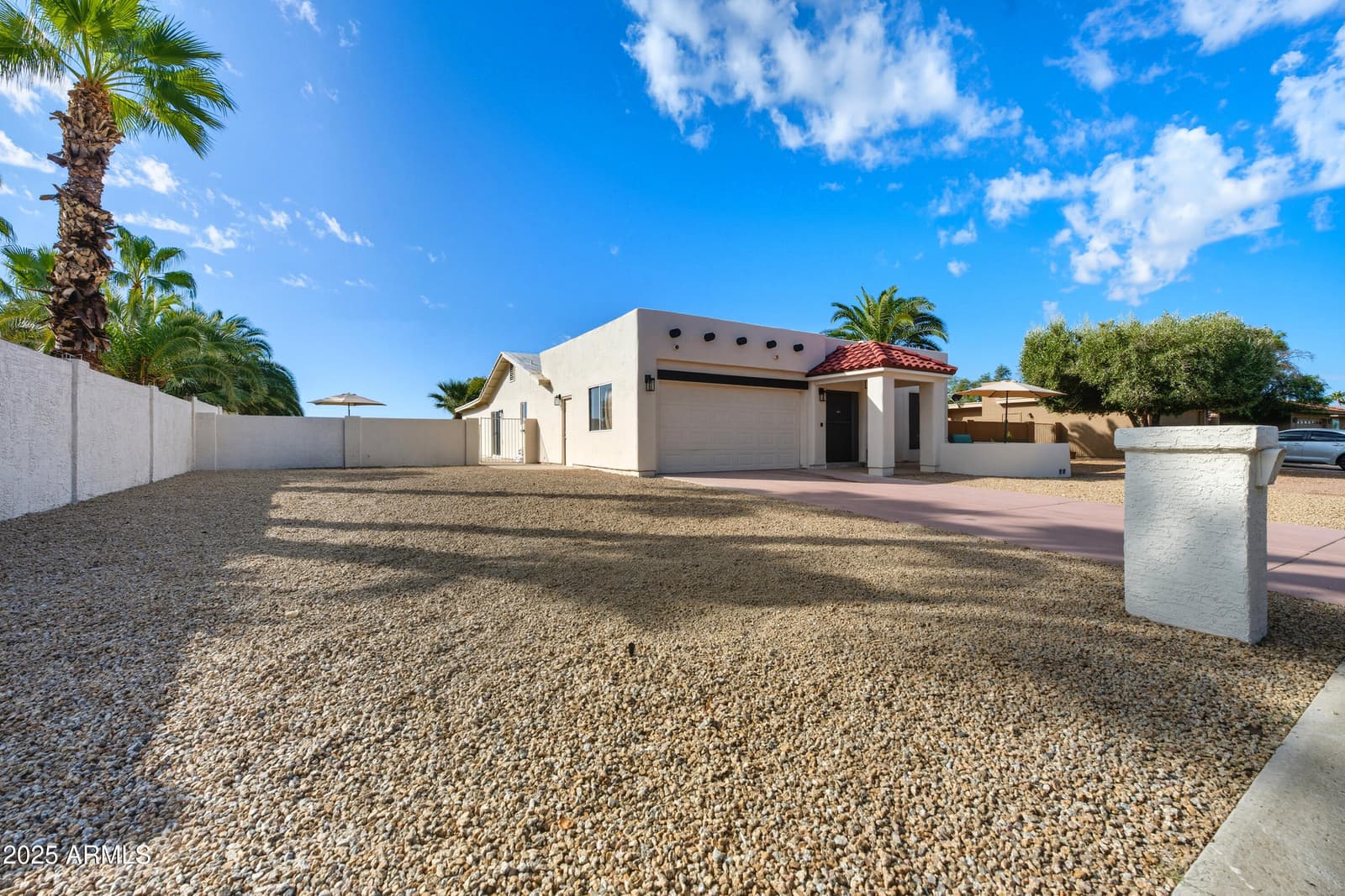 26661 S Howard Drive, Sun Lakes, AZ 85248 — photo 2 of 37