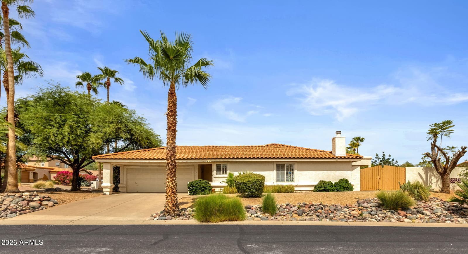 14203 N Hawthorn Court 2, Fountain Hills, AZ 85268 — photo 1 of 39