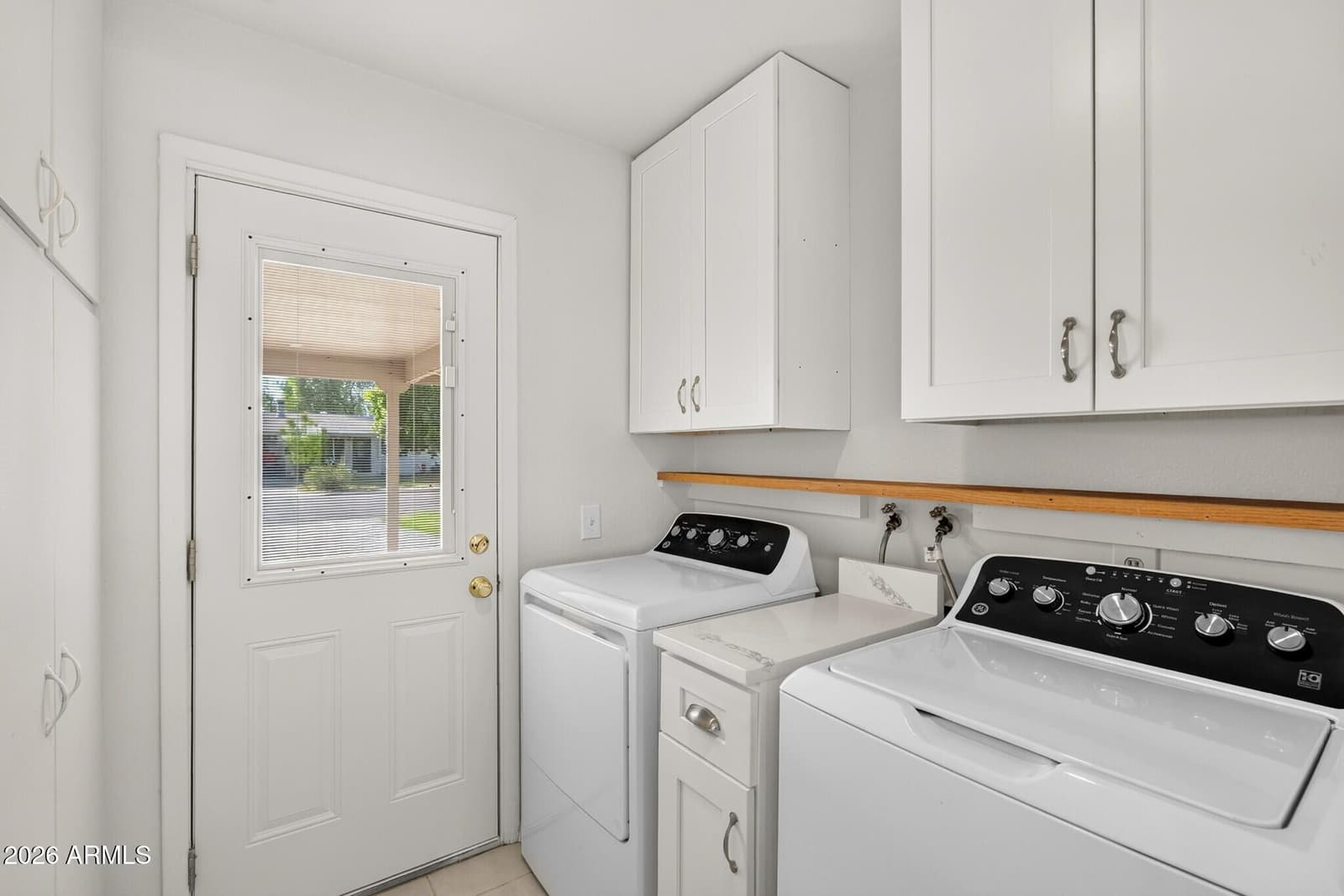 1735 N Queensbury Drive, Mesa, AZ 85201 — photo 18 of 34