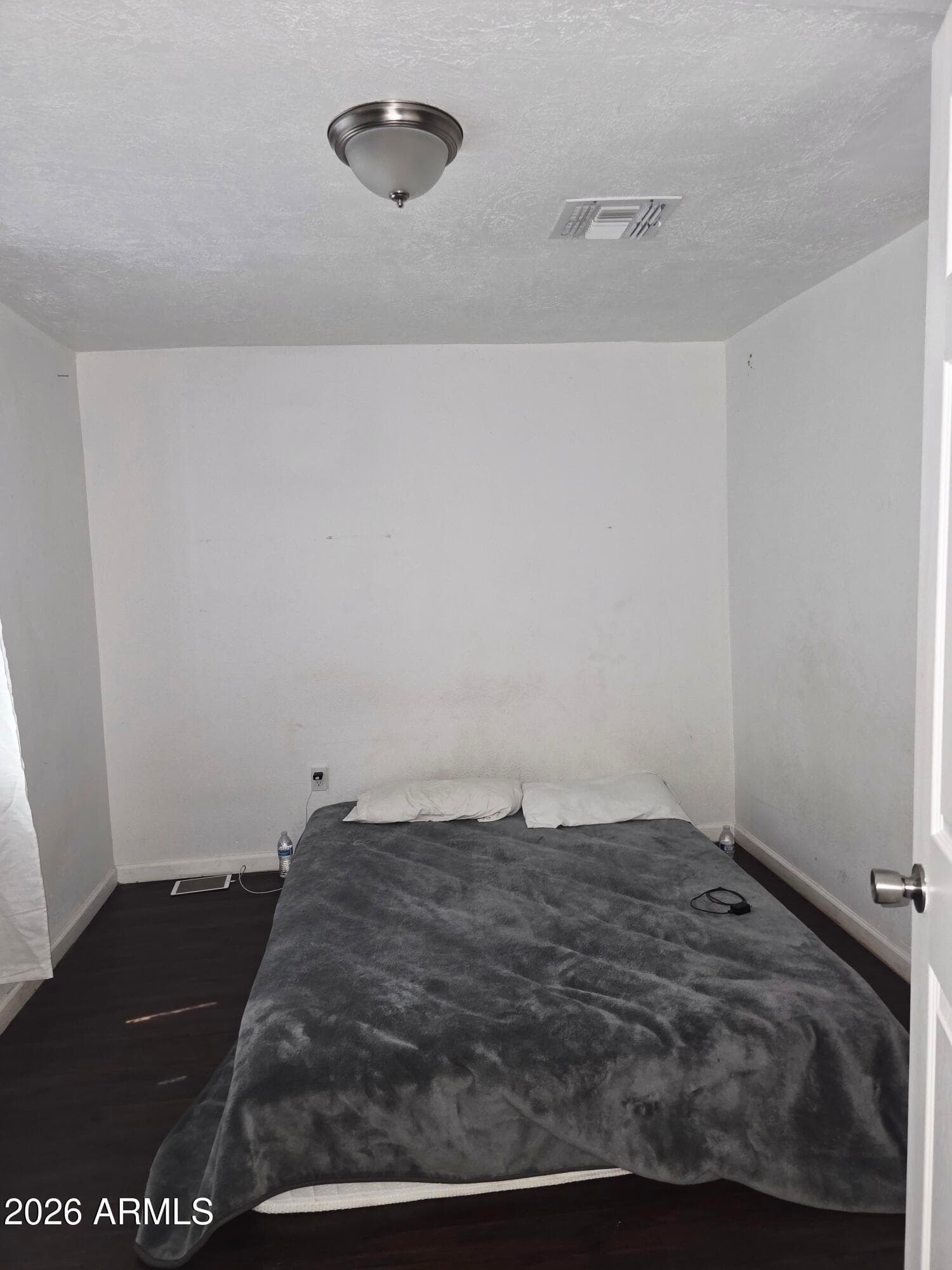 2422 W Hadley Street, Phoenix, AZ 85009 — photo 4 of 5
