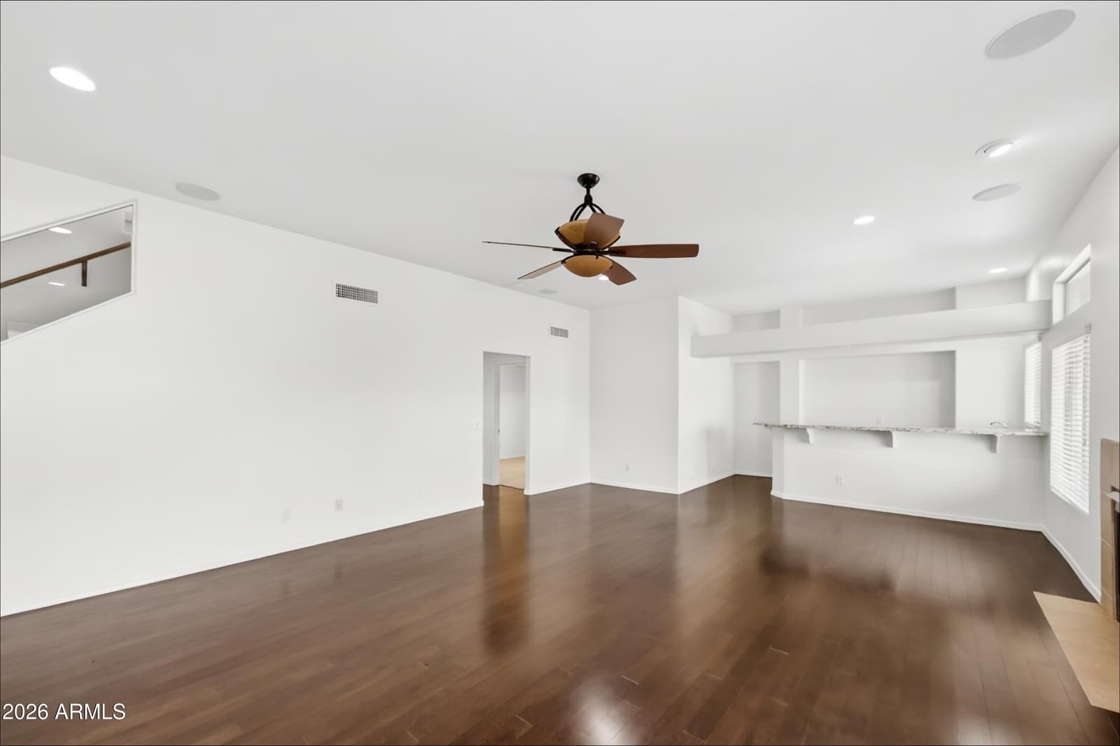 5426 N 137th Avenue, Litchfield Park, AZ 85340 — photo 5 of 35
