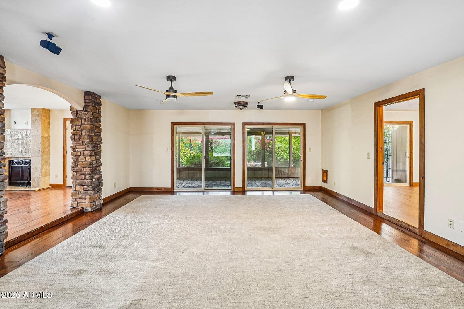 12103 S Tomi Drive, Phoenix, AZ 85044 — photo 3 of 30