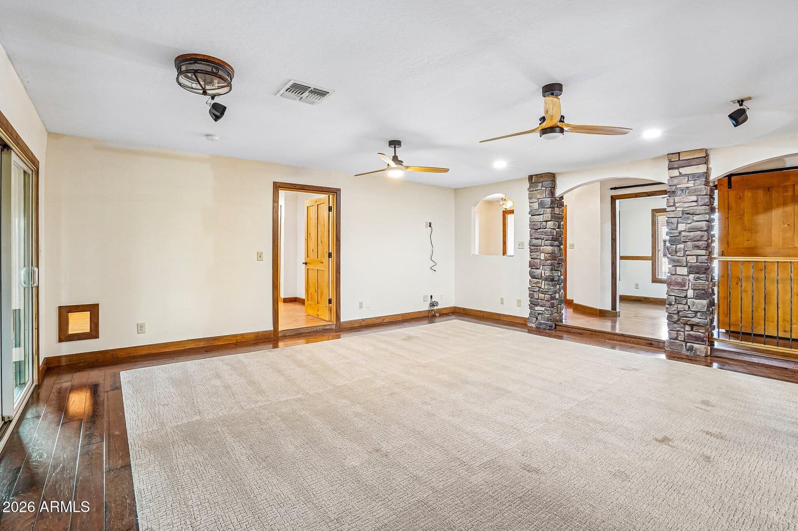 12103 S Tomi Drive, Phoenix, AZ 85044 — photo 6 of 30