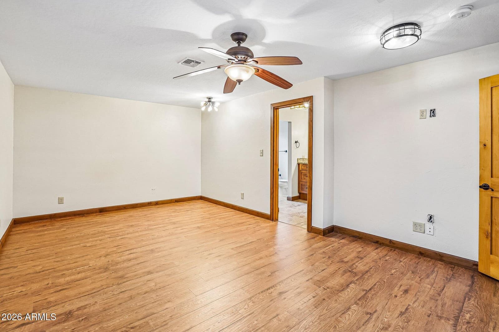 12103 S Tomi Drive, Phoenix, AZ 85044 — photo 17 of 30