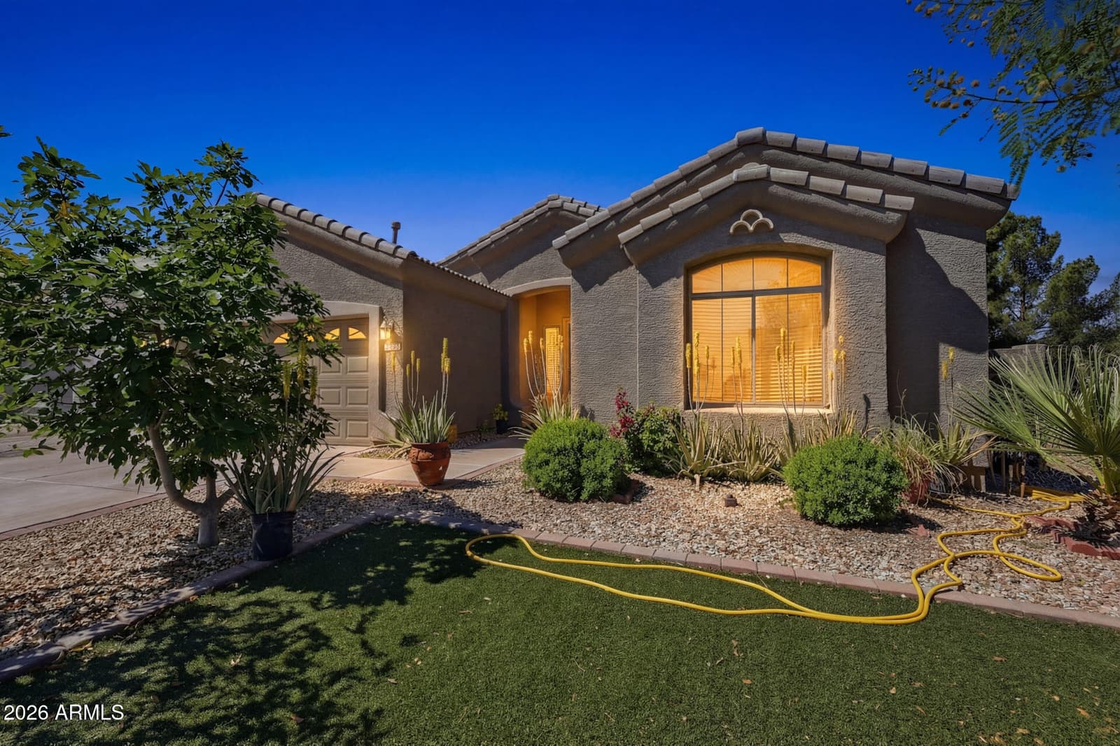 10961 W Chase Drive, Avondale, AZ 85323 — photo 1 of 28