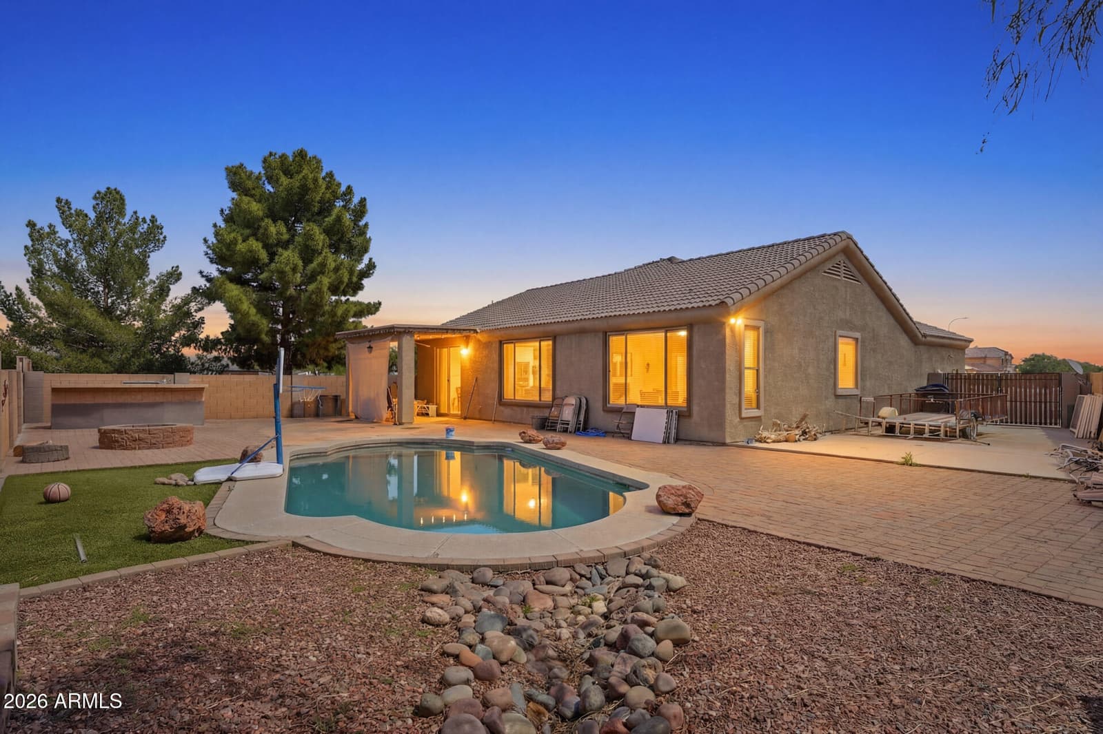 10961 W Chase Drive, Avondale, AZ 85323 — photo 2 of 28