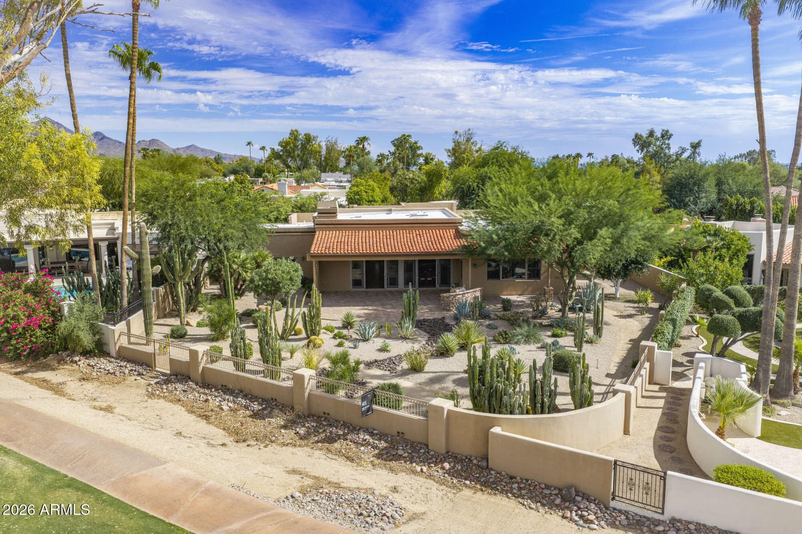 8340 E Calle De Alegria, Scottsdale, AZ 85255 — photo 5 of 47