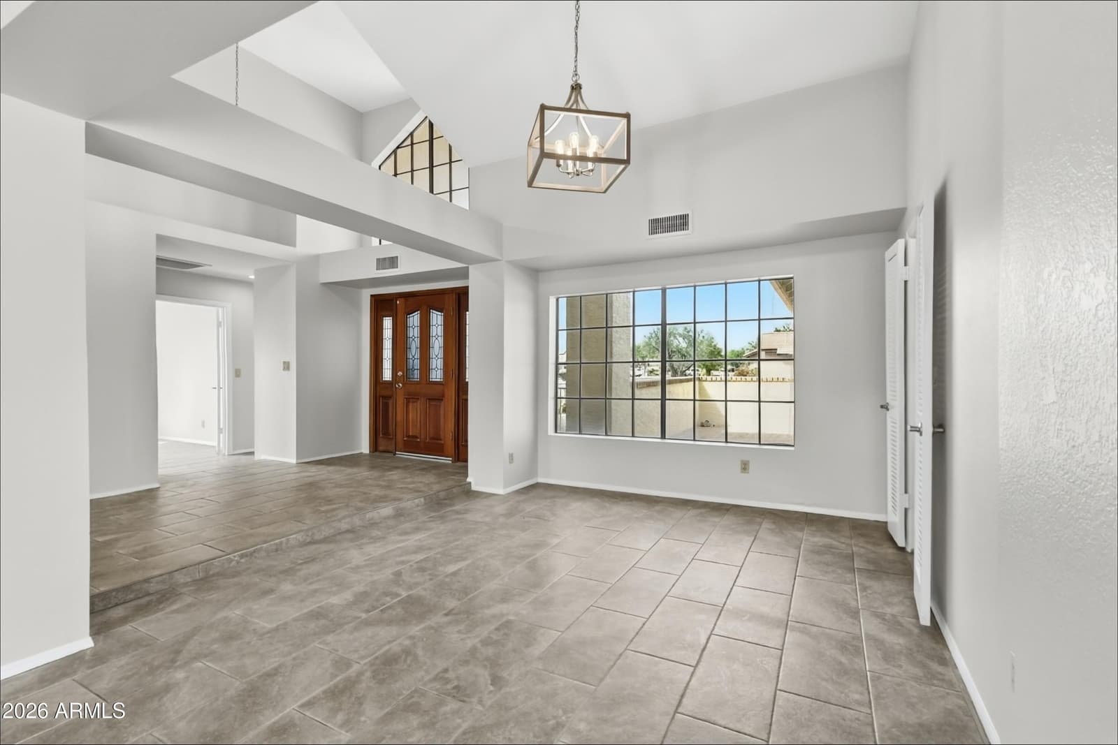7941 S Kenwood Lane, Tempe, AZ 85284 — photo 3 of 18