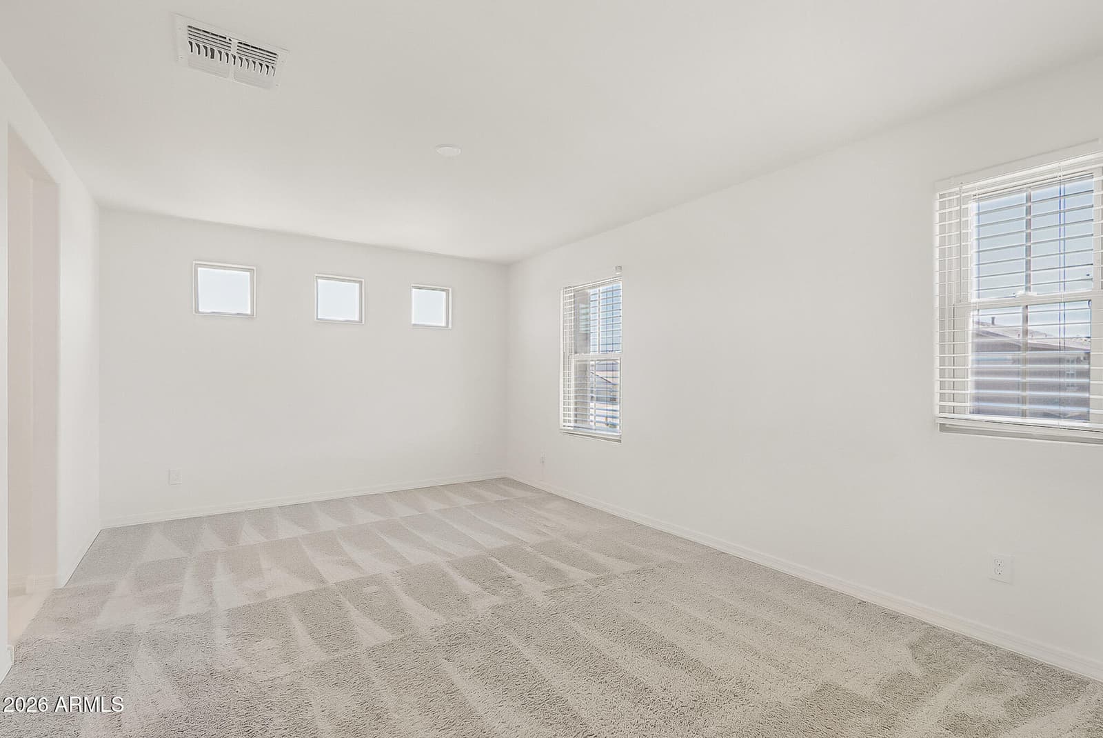 5818 W Encinas Lane, Phoenix, AZ 85043 — photo 8 of 29