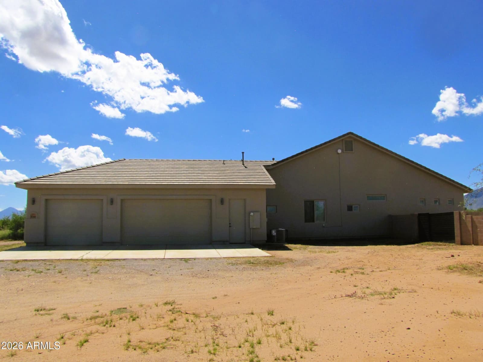5788 S Padilla Drive, Hereford, AZ 85615 — photo 4 of 85