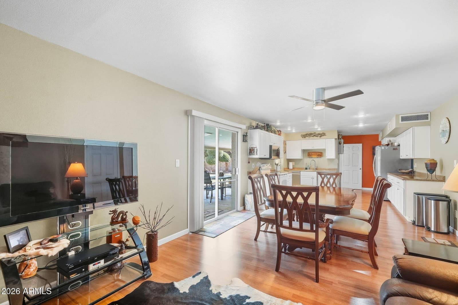 3812 W Morten Avenue, Phoenix, AZ 85051 — photo 13 of 21