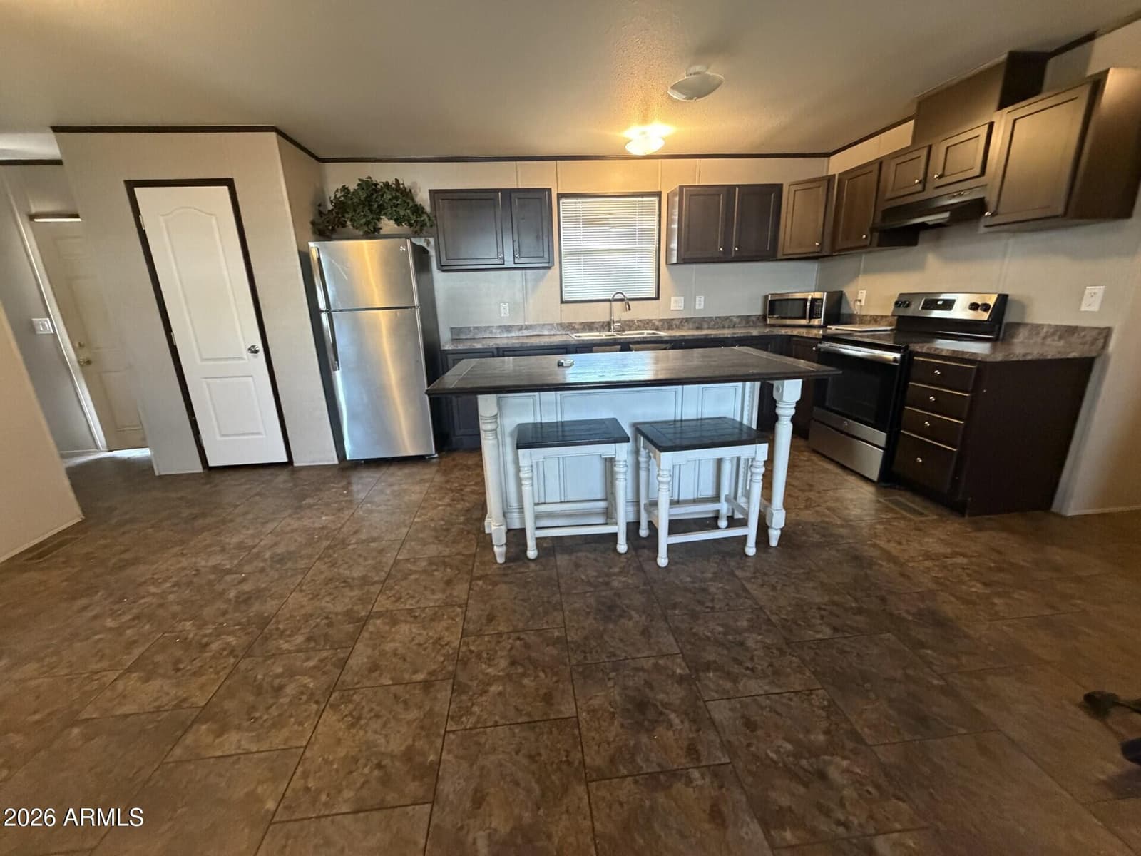 7810 W Peoria Avenue 21, Peoria, AZ 85345 — photo 9 of 21