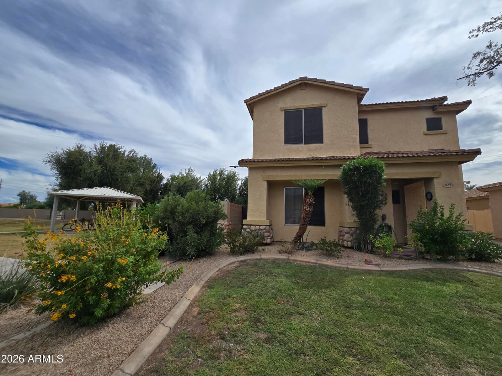 923 E Savannah Drive, Chandler, AZ 85225 — photo 3 of 27