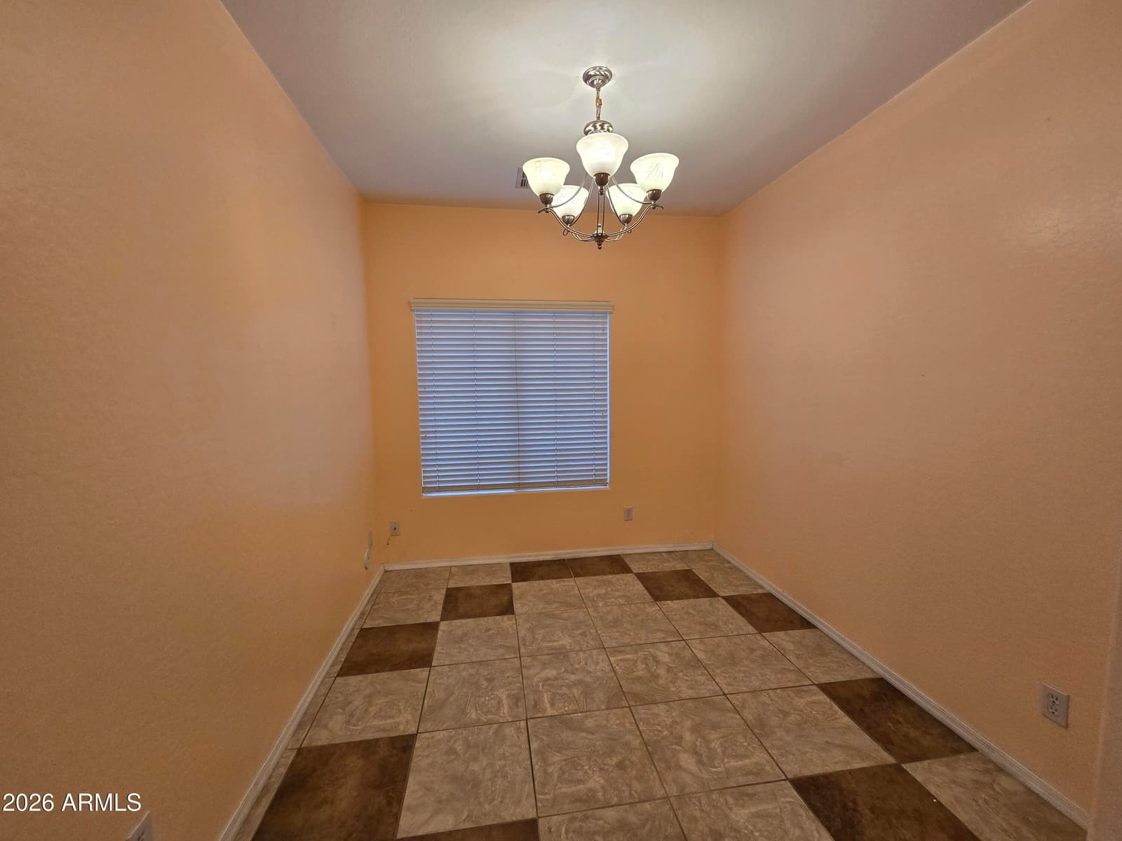 923 E Savannah Drive, Chandler, AZ 85225 — photo 6 of 27