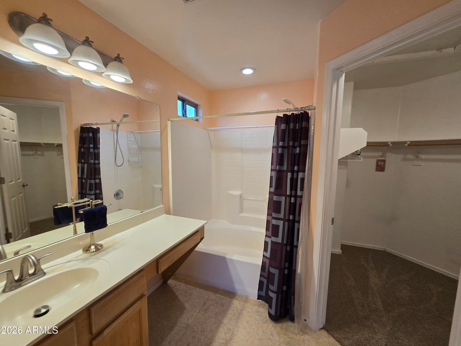 923 E Savannah Drive, Chandler, AZ 85225 — photo 14 of 27