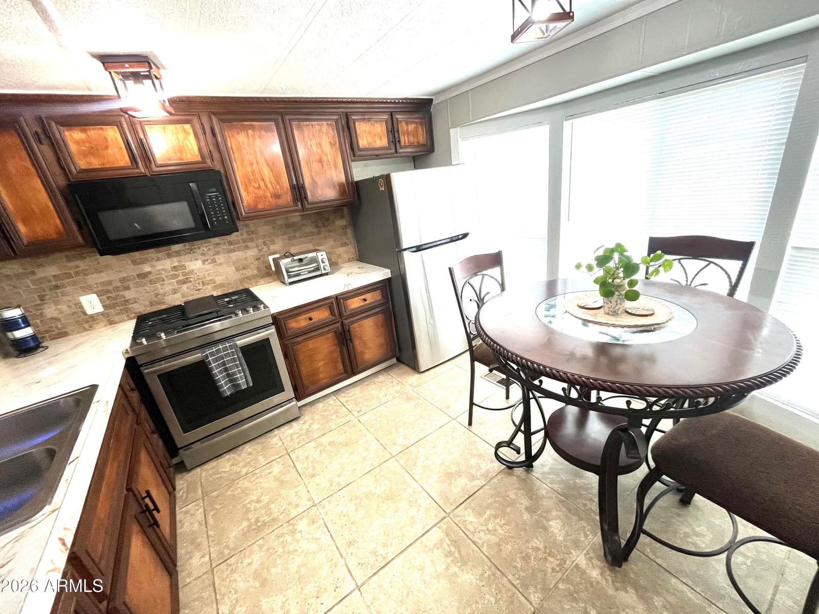 12727 W Glendale Avenue 82, Glendale, AZ 85307 — photo 11 of 29