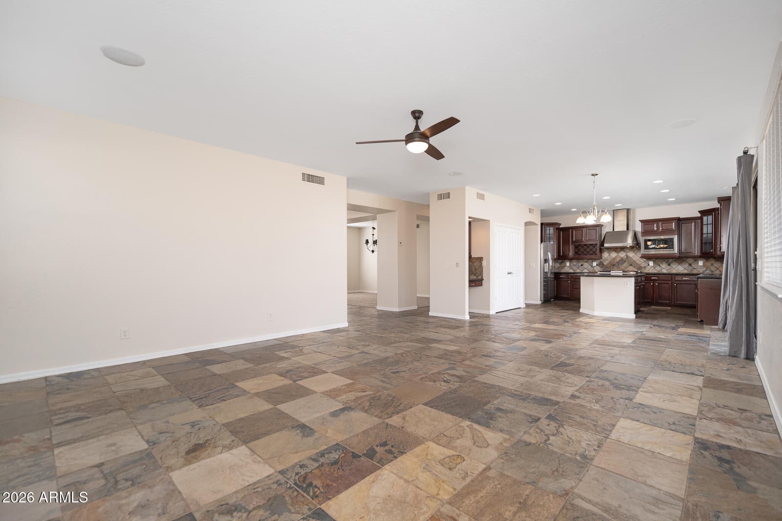 18320 W Banff Lane, Surprise, AZ 85388 — photo 9 of 52