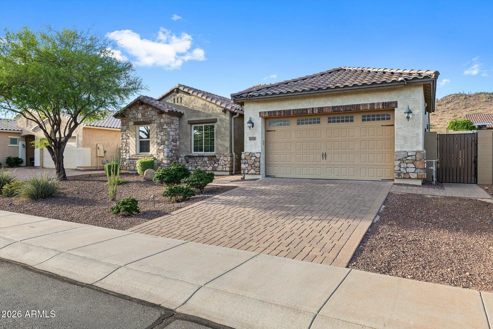 10024 W Jasmine Trail, Peoria, AZ 85383 — photo 3 of 50