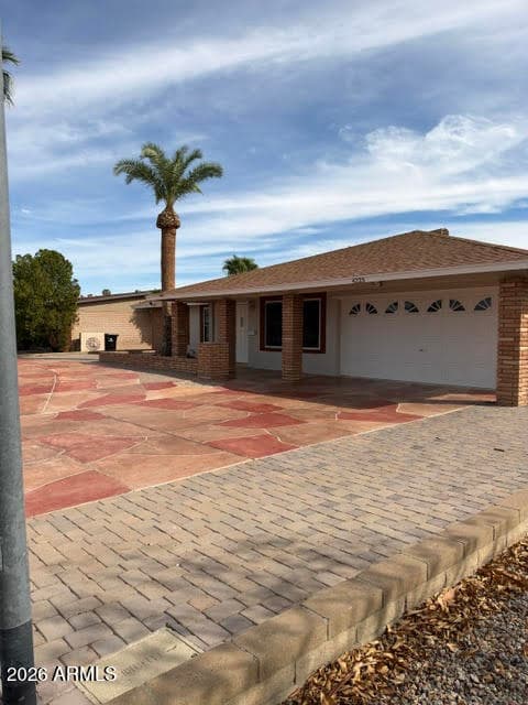 4223 W Eva Street, Phoenix, AZ 85051 — photo 1 of 27