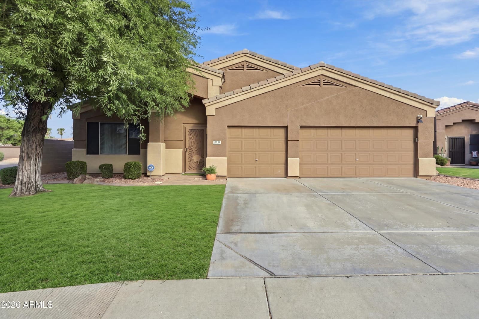 16251 N Durbin Drive, Surprise, AZ 85374 — photo 1 of 34