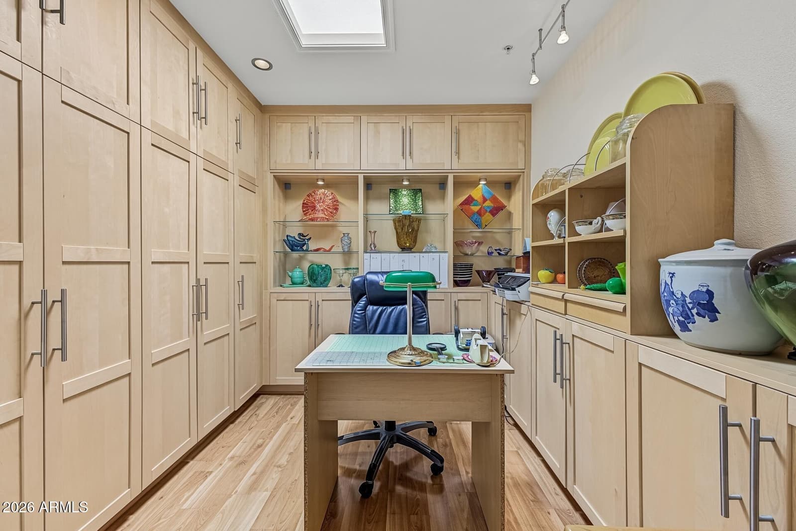 9151 W Greenway Road 226, Peoria, AZ 85381 — photo 16 of 36