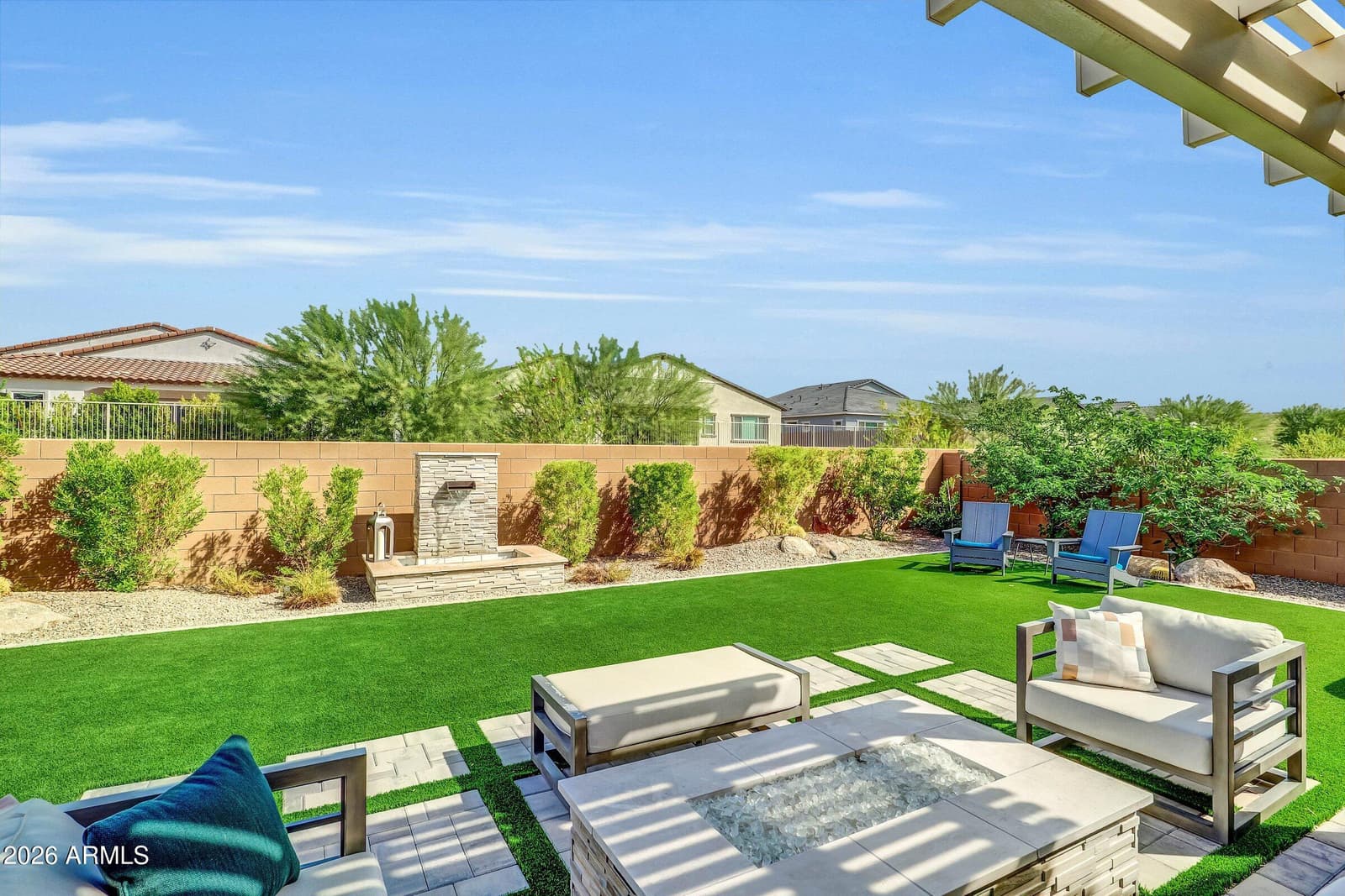 7696 W Honeysuckle Drive, Peoria, AZ 85383 — photo 13 of 33