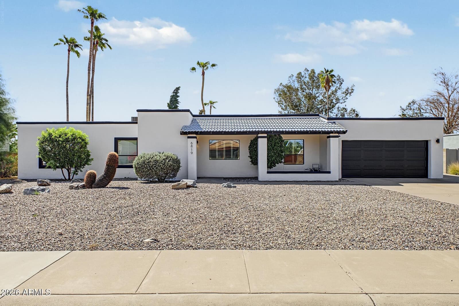 6819 E Ludlow Drive, Scottsdale, AZ 85254 — photo 2 of 38