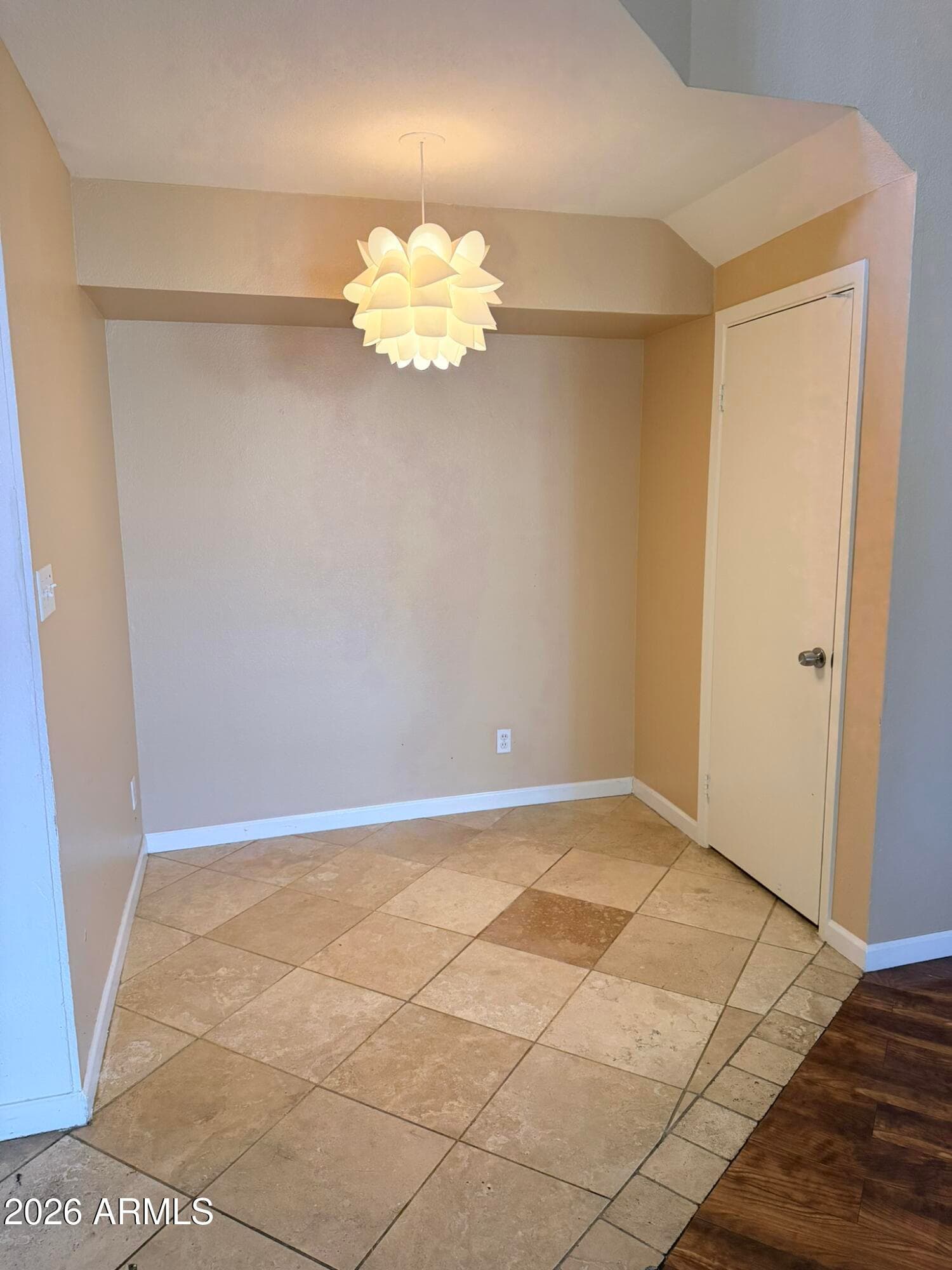 13822 N 41st Court, Phoenix, AZ 85053 — photo 12 of 26