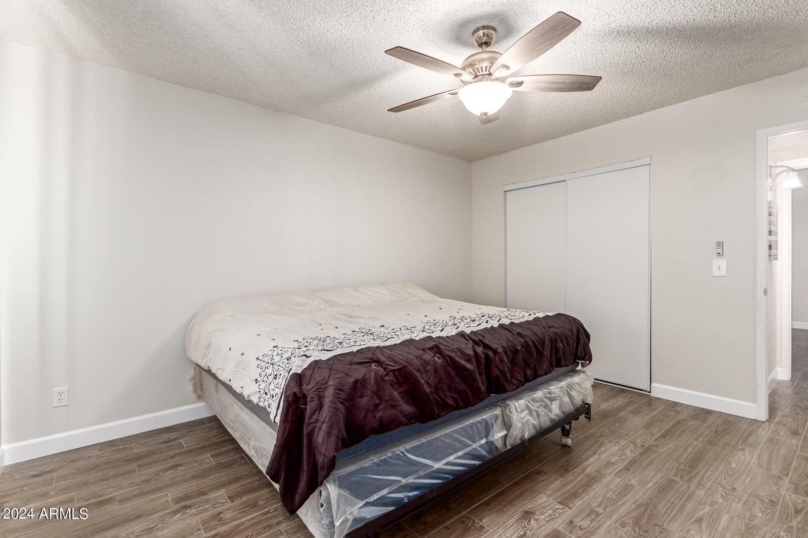9641 N 13TH Avenue, Phoenix, AZ 85021 — photo 15 of 24