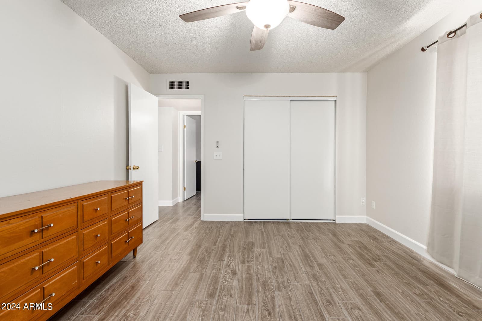 9641 N 13TH Avenue, Phoenix, AZ 85021 — photo 19 of 24